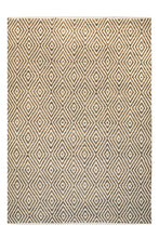 Lade das Bild in den Galerie-Viewer, Baumwollteppich mit weicher Haptik