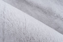 Lade das Bild in den Galerie-Viewer, Raika 125 Grau / Weiß 80 x 150 cm
