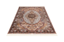 Lade das Bild in den Galerie-Viewer, Babil 312 Creme 300cm x 400cm
