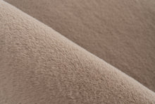 Lade das Bild in den Galerie-Viewer, Rabbit Prime 125 Sand 80 x 150 cm
