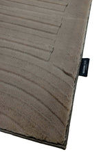 Lade das Bild in den Galerie-Viewer, Cosmic 526 Grau 160cm x 230cm
