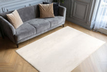 Lade das Bild in den Galerie-Viewer, Boundless 225 Weiß 80cm x 150cm
