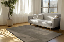 Lade das Bild in den Galerie-Viewer, Luxe  525 Wallnuß 160cm x 230cm
