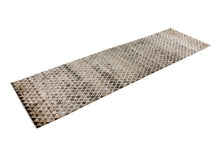 Lade das Bild in den Galerie-Viewer, Amora 261 Grau 80cm x 300cm
