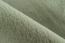 Lade das Bild in den Galerie-Viewer, Rabbit 125 Mint 180cm x 280cm
