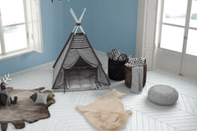 Lade das Bild in den Galerie-Viewer, Lovely Kids 625-Cat Creme 81cm x 90cm
