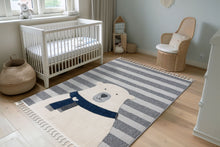 Lade das Bild in den Galerie-Viewer, Modena 423 Bear 120cm x 170cm Kinderteppich

